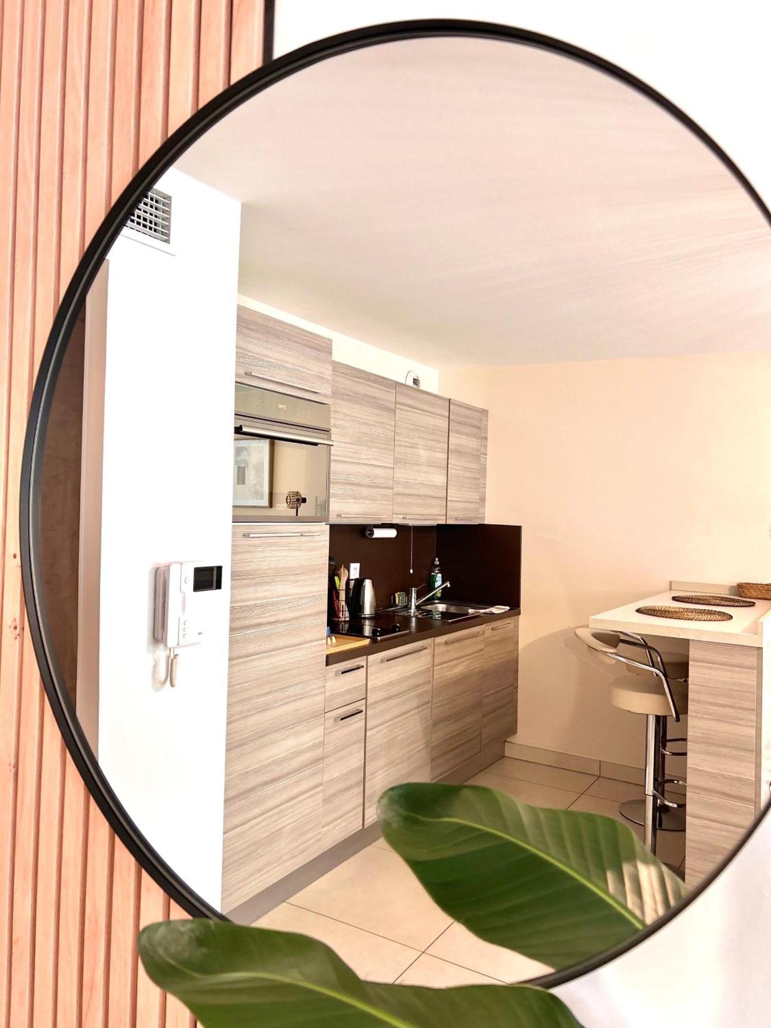 Studio Neuf - Portes De Monaco - Confort - Wifi - Clim Экстерьер фото