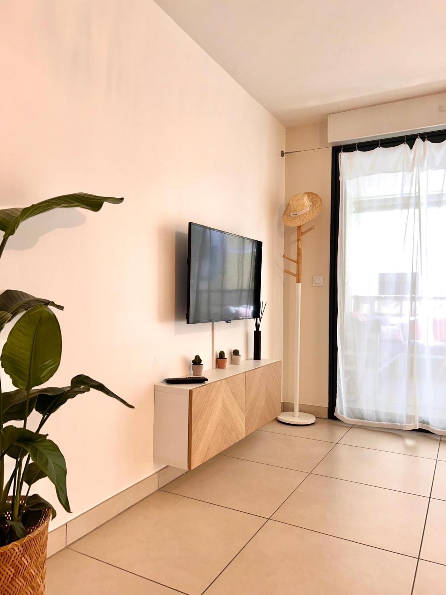 Studio Neuf - Portes De Monaco - Confort - Wifi - Clim Экстерьер фото