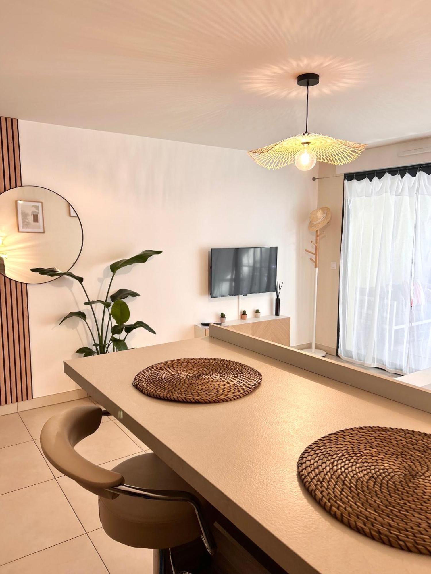 Studio Neuf - Portes De Monaco - Confort - Wifi - Clim Экстерьер фото
