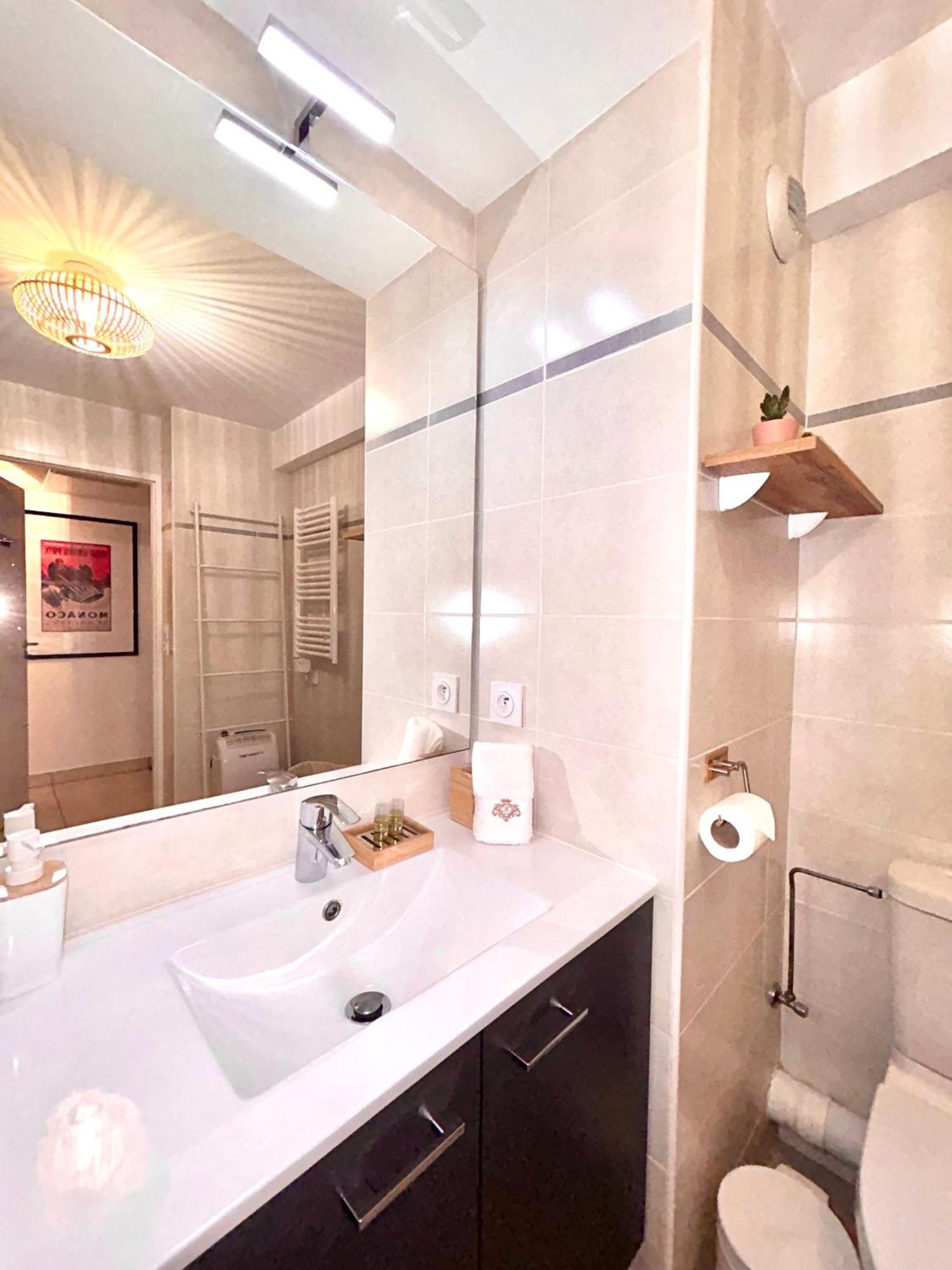 Studio Neuf - Portes De Monaco - Confort - Wifi - Clim Экстерьер фото