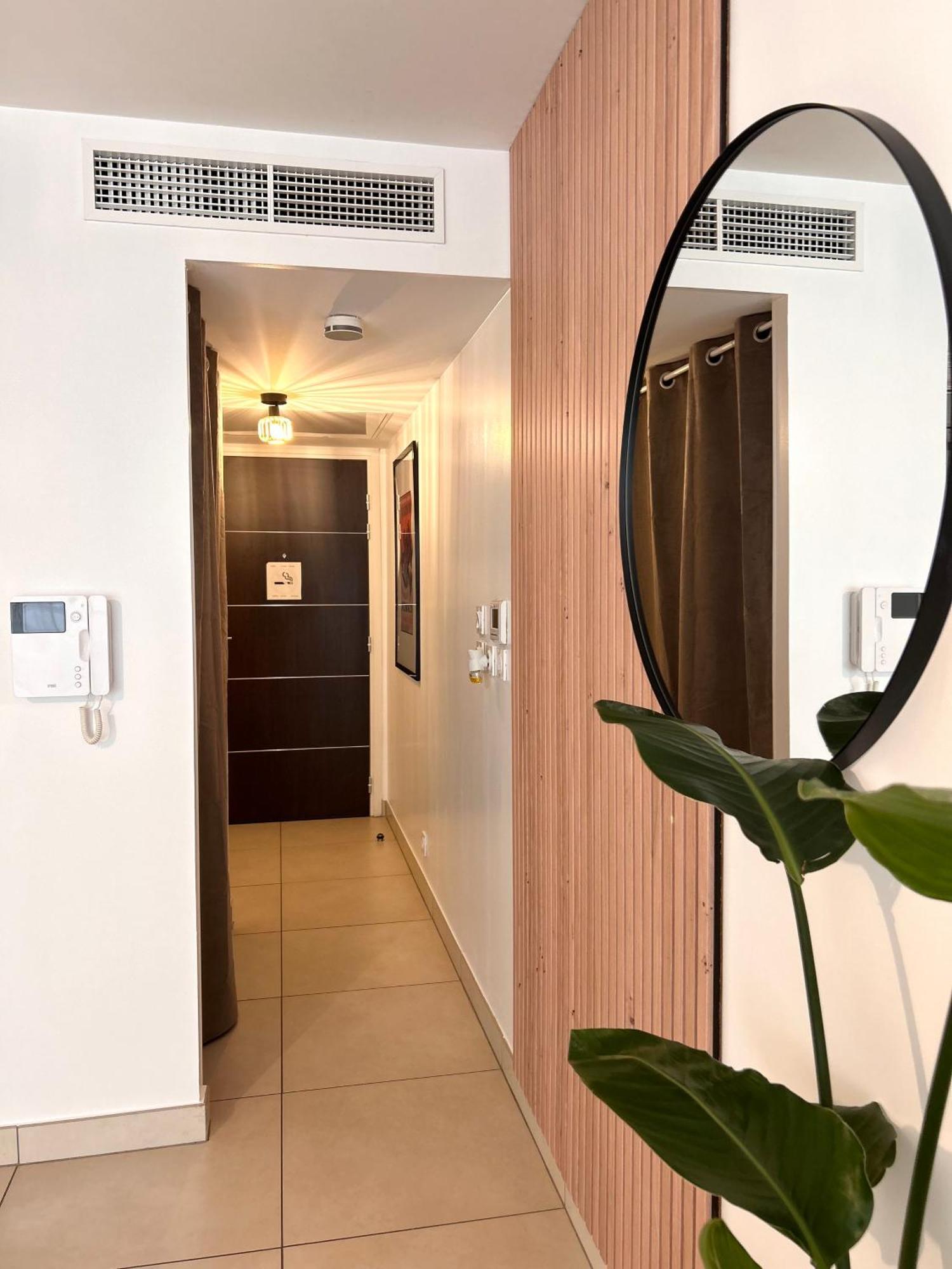 Studio Neuf - Portes De Monaco - Confort - Wifi - Clim Экстерьер фото